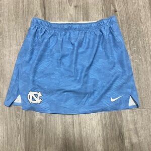 Nike UNC (North Carolina) Golf/Tennis Skirt, Women’s M‎